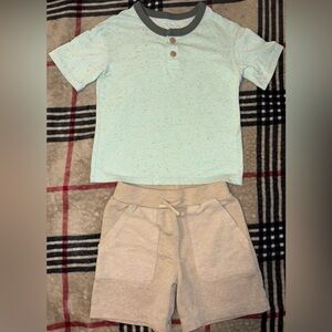 Toddler Boys Light Green Speckled Shirt and Beige Shorts Set